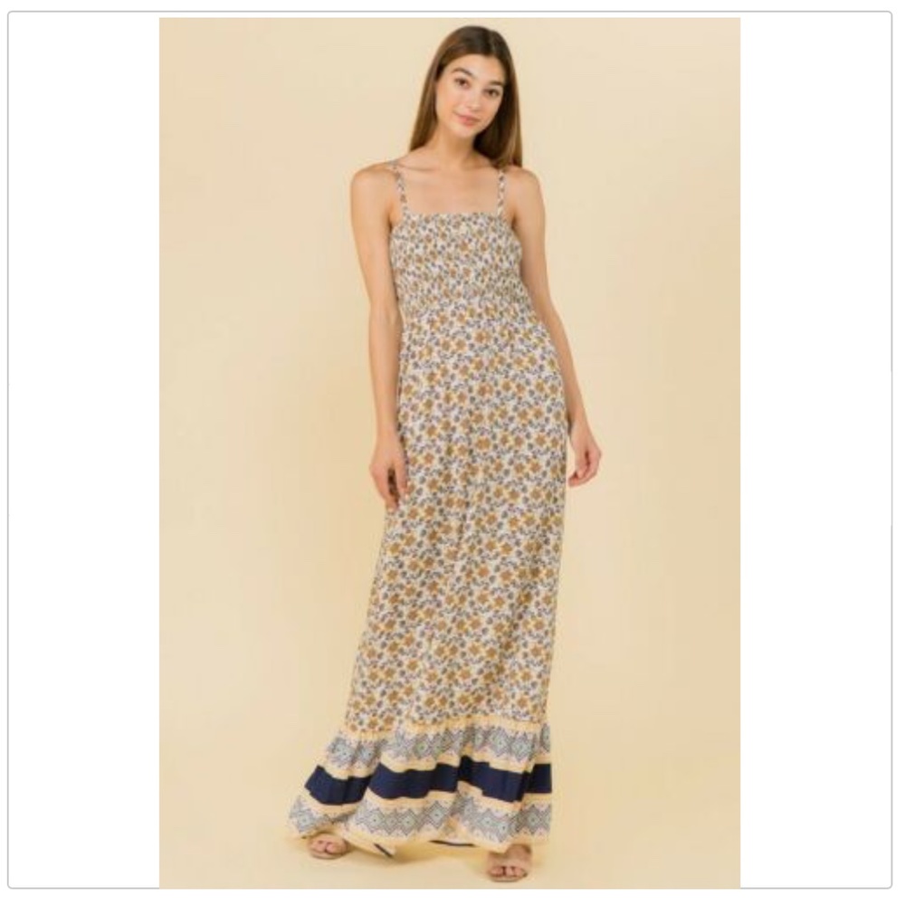 MAXI DRESS - SMOCKED BOHEMIAN PETAL PRINT